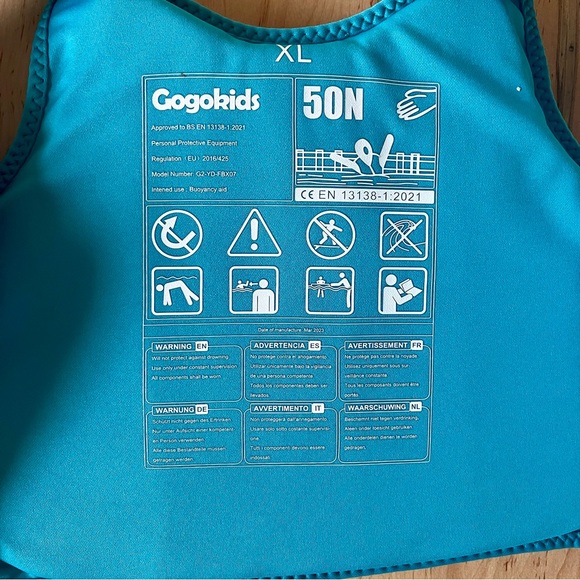 Sundwsports Float Vest - Picture 2 of 5